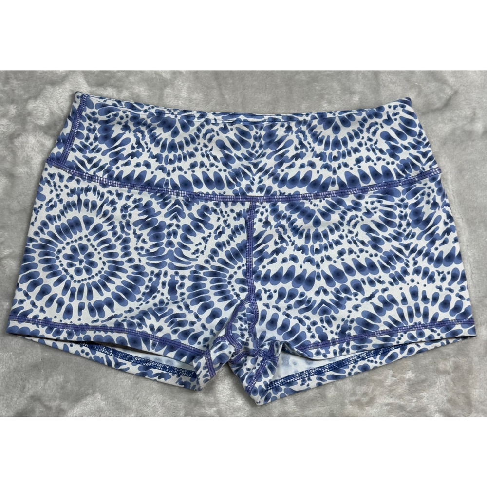Savage Barbell Women's‎ Booty Shorts in Medium Crossfit Lifting Workout Gym